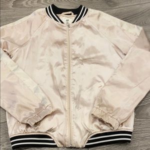 H&M night our sip up sweater